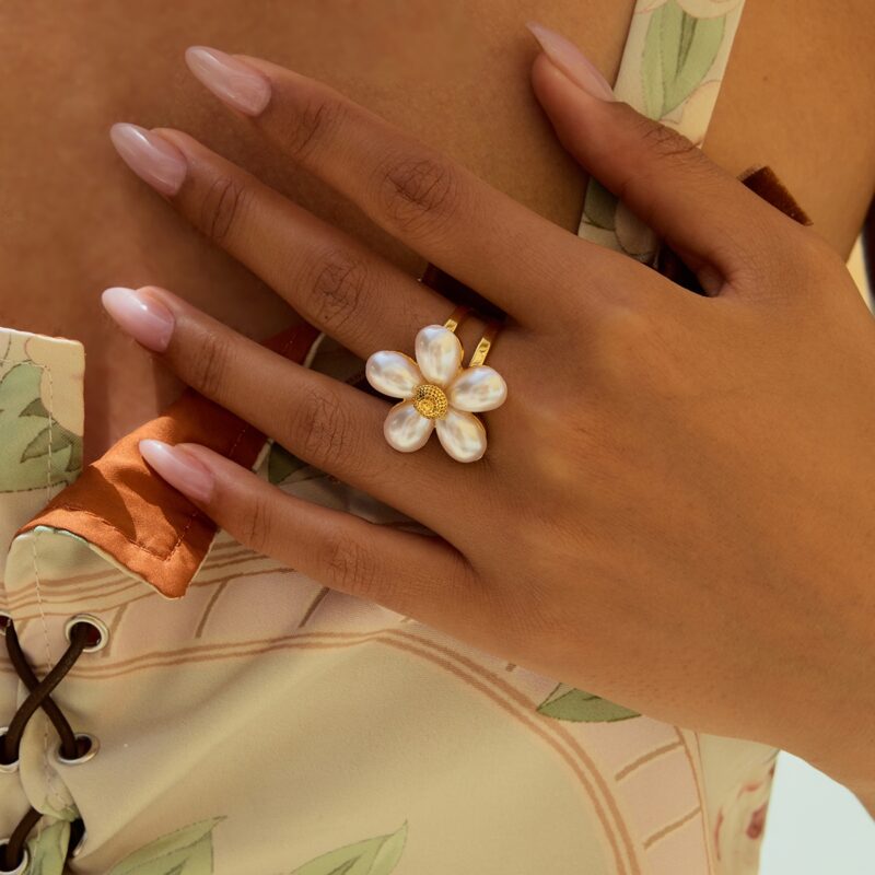 J&D 18k Gold Stainless Steel 18K Tarnish Free Waterproof Shell Beads Flower Open Ring - Image 5