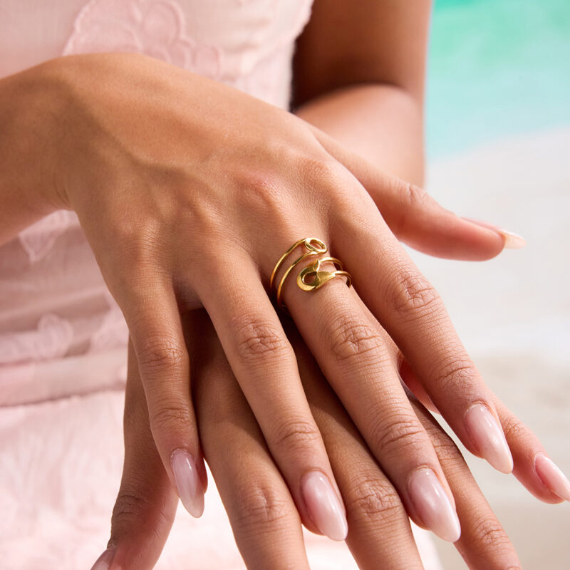 Minimalist Women's 18K Gold Paperclip Hollow Adjustable Ring - Image 3