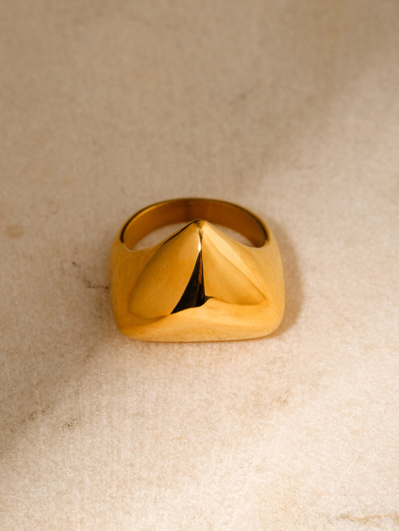 JD Designer 18K Gold Stainless Steel Triangle Ring Size 6 - Image 2