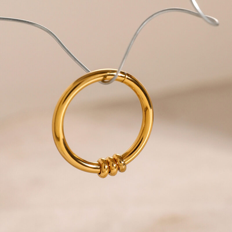 J&D Simple Everyday Wear 18k Gold Stainless Steel Minimalist Triple Circle Rings - Image 4