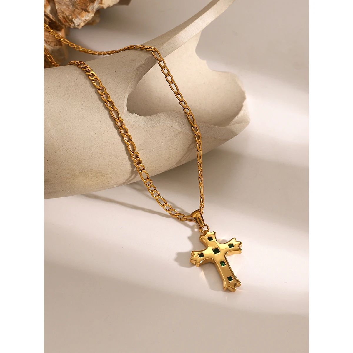 J&D Fashion Jewelry Trendy 18K Gold Stainless Steel Zircon Green White Square Zircon Cross Pendant Necklace for Women