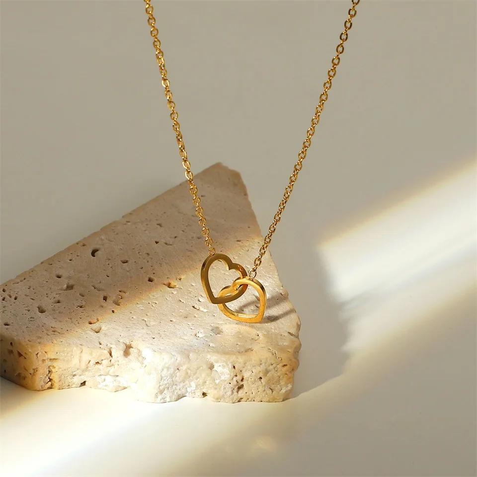 Trendy Fine Double Heart Connected Hollow Chain Necklace for Women Temperament Jewelry Gift