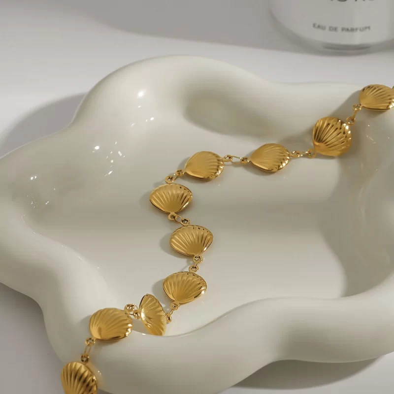 Youthway Summer Holiday Versatile Gold Plated Stainless Steel Geometric Small Shell Necklace Bracelet Women Jewelry Set Gift - Image 5