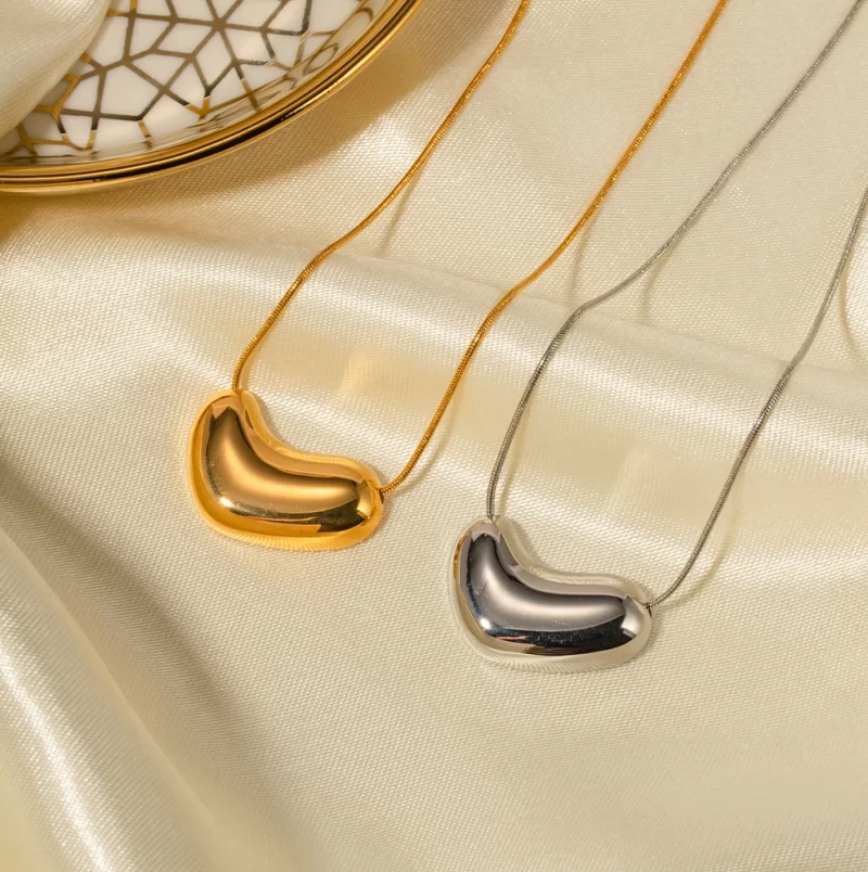 Youthway Stainless Steel Trendy Gold Silver Snake Bone Chain Irregular Heart Pendant Necklace Charm Jewelry for Women - Image 3