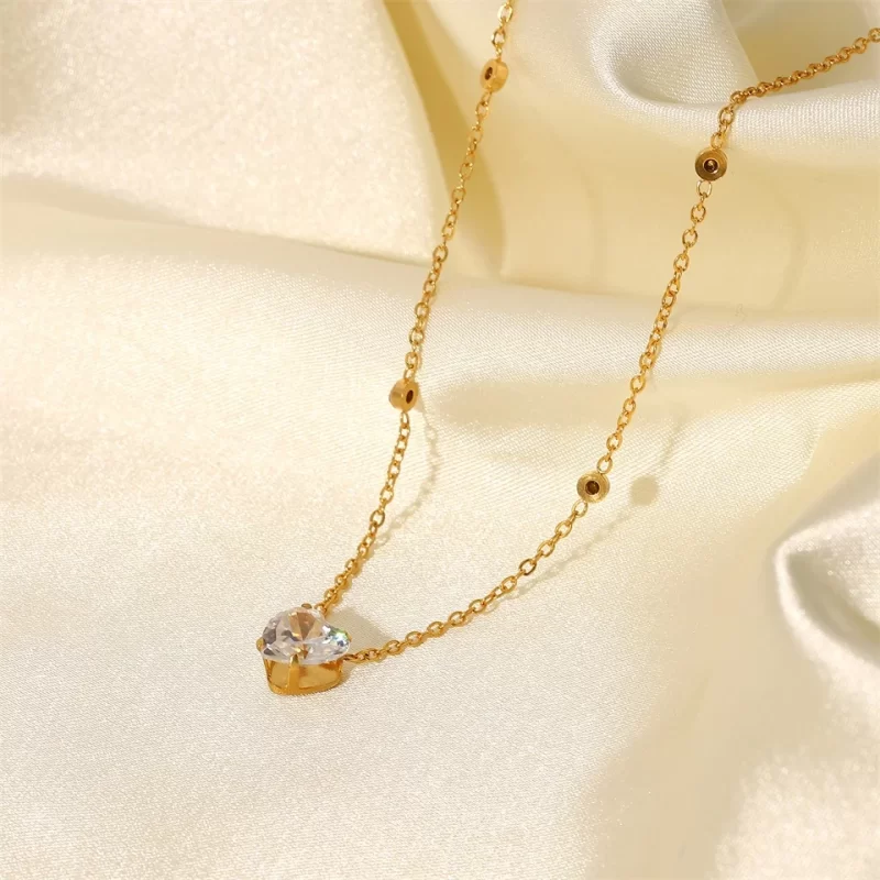 New Pendant necklace Heart Shaped Crystal Zircon Pendant Gold plated stainless steel Party Hot Jewelry Gifts - Image 2