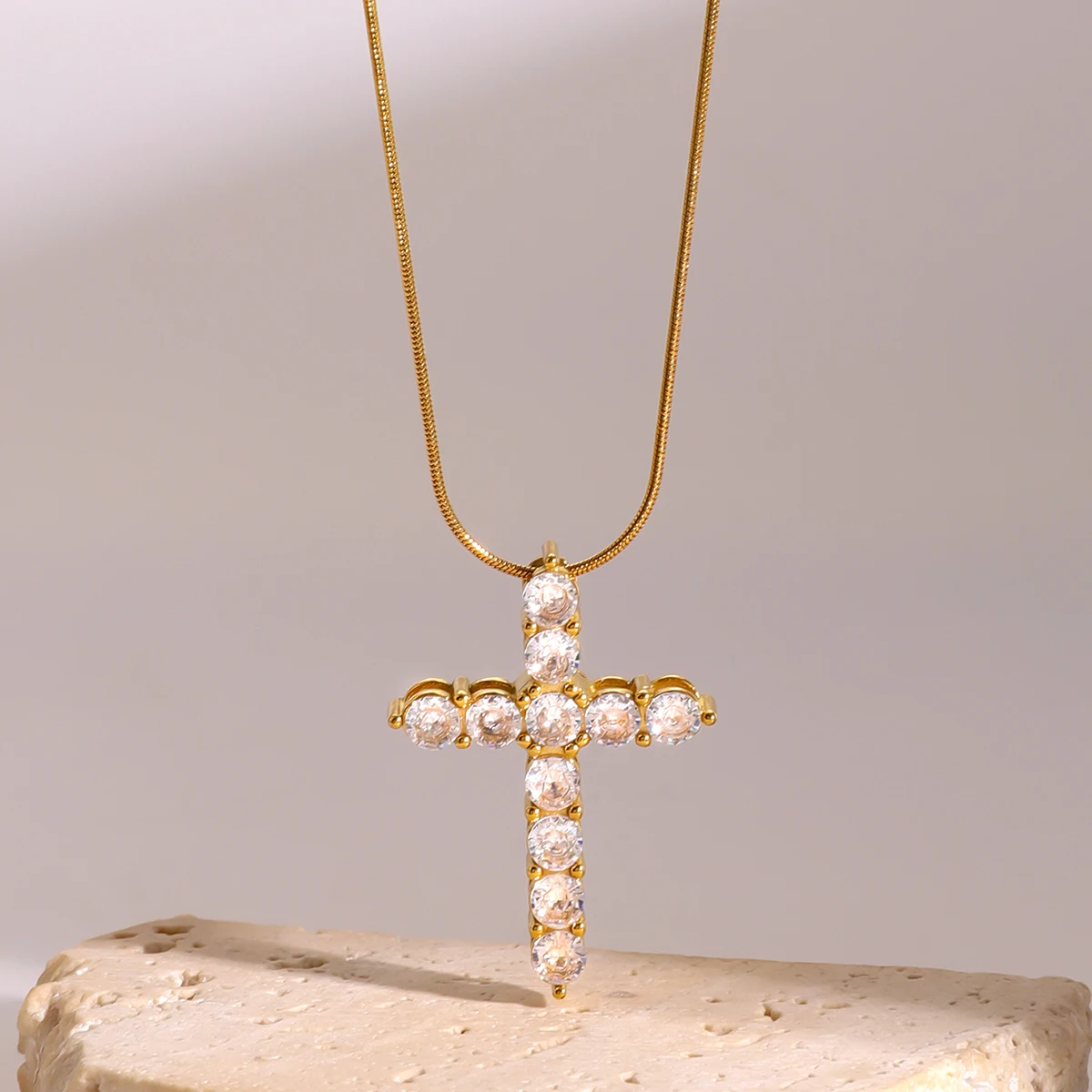 Youthway White Zirconia Diamonds Cross Pendant Necklace for Women Stainless Steel 18K Gold Color Fashion Jewelry New 2024
