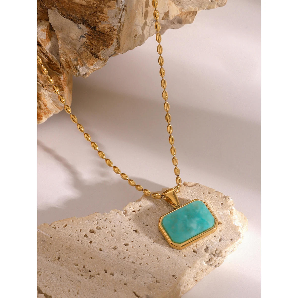 J&D 18k Gold Stainless Steel Amazonite Tiger Eye Malaysian Jade Necklace Natural Stone Beauty 40cm