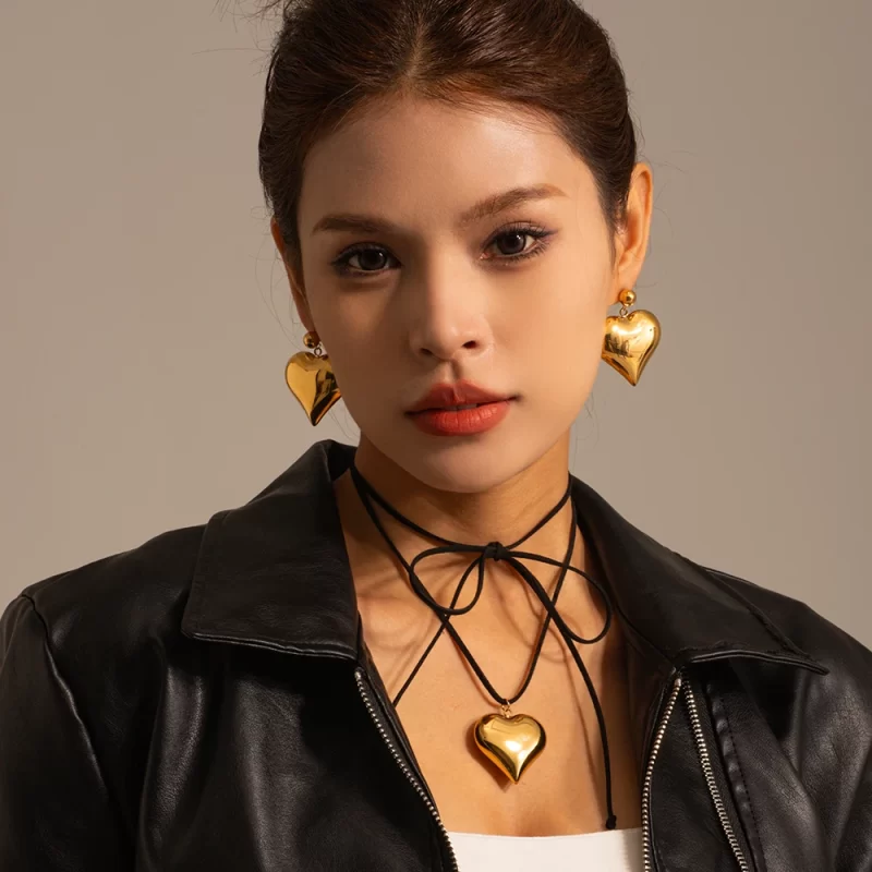 Youthway Smooth Stainless Steel Heart Pendant Korean Cashmere Necklace Glossy Charm Golden Steel Color Jewelry for Women - Image 2
