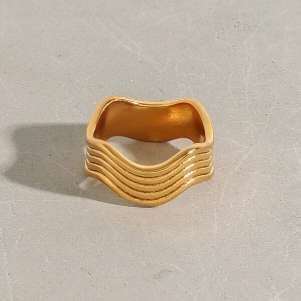 18K Gold Stainless Steel Minimalist Ripple Ring - Image 2