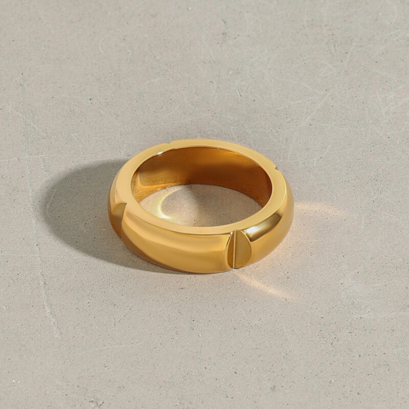 18K Gold Stainless Steel Minimalist Band Ring Size 7 - Image 2