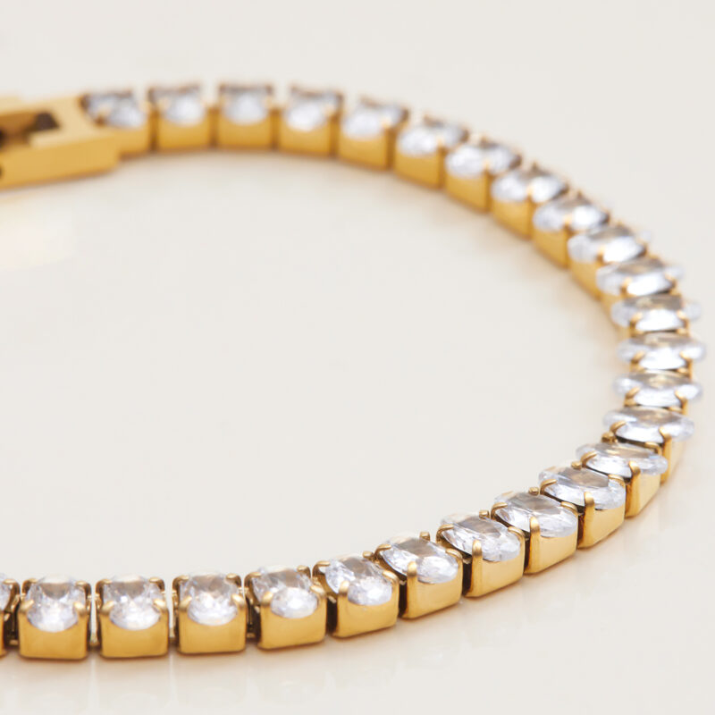 18K Gold Tennis Bracelet Oval Zircon Watch Clasp Design - Image 2