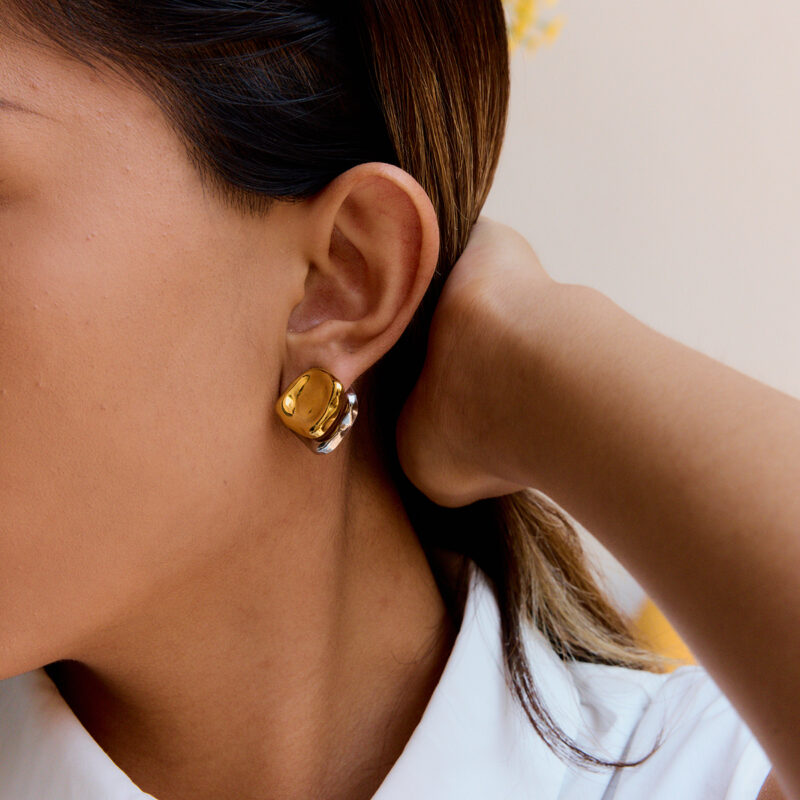 18K Gold Silver Square Earrings Minimalist Front Back Design - Image 4