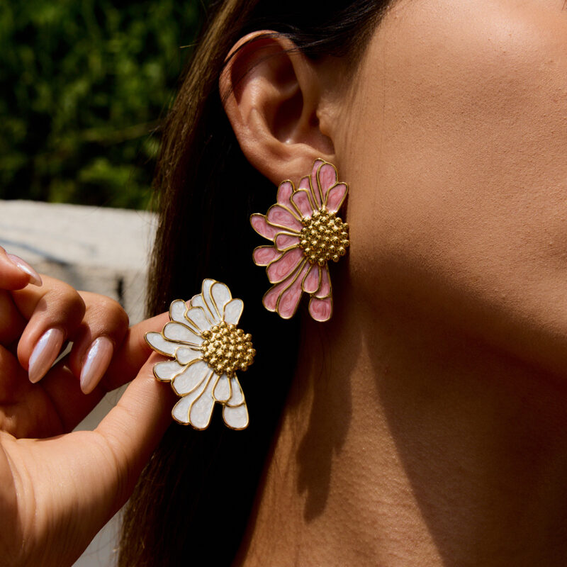 18K Gold White Flower Earrings Enamel Drop Romantic Jewelry - Image 4