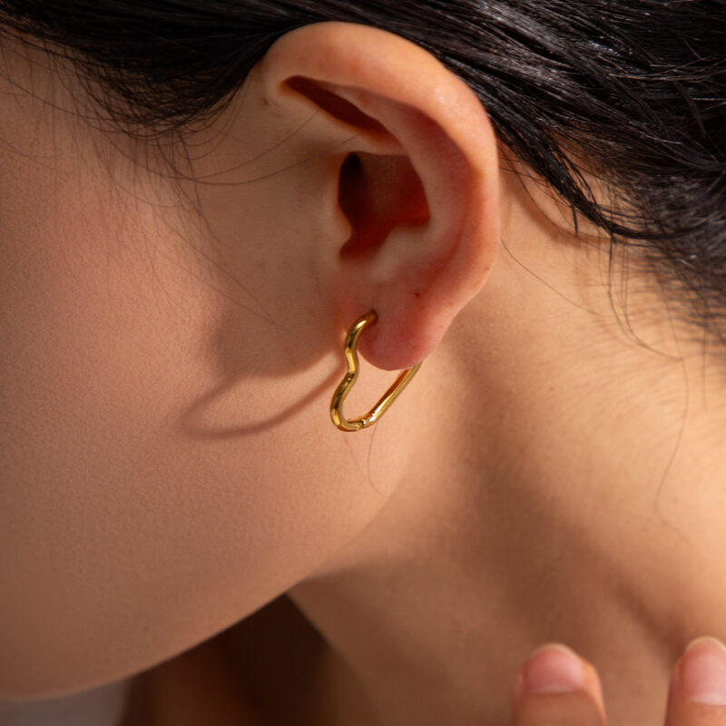 18K Gold Stainless Steel Heart-Shaped Earrings - Image 2