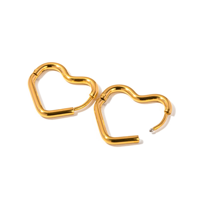 18K Gold Stainless Steel Heart-Shaped Earrings