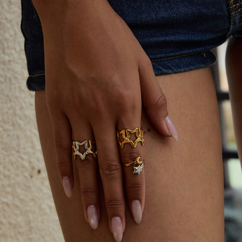 18K Gold Star Ring Two Tone Adjustable Cutout Minimal Style - Image 4