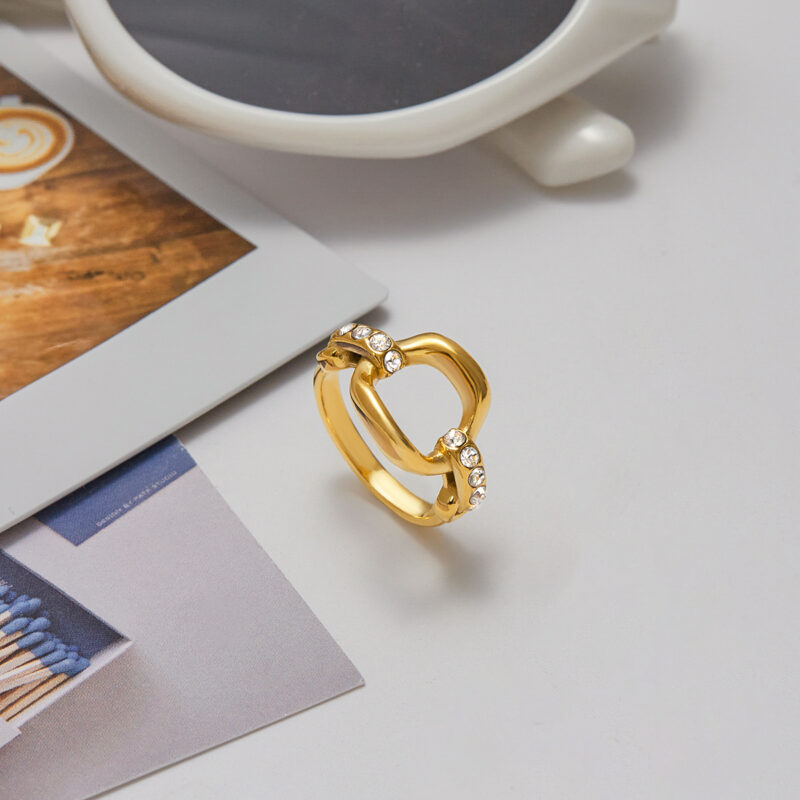 18K Gold Zircon Ring Open Circle Cutout White Stone Design - Image 3