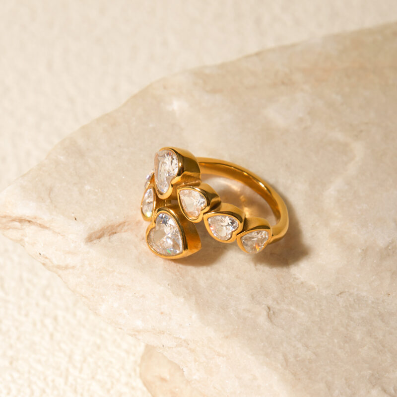18K Gold Stainless Steel Criss-Cross Open Ring with Heart-Shaped Zircon - Image 3