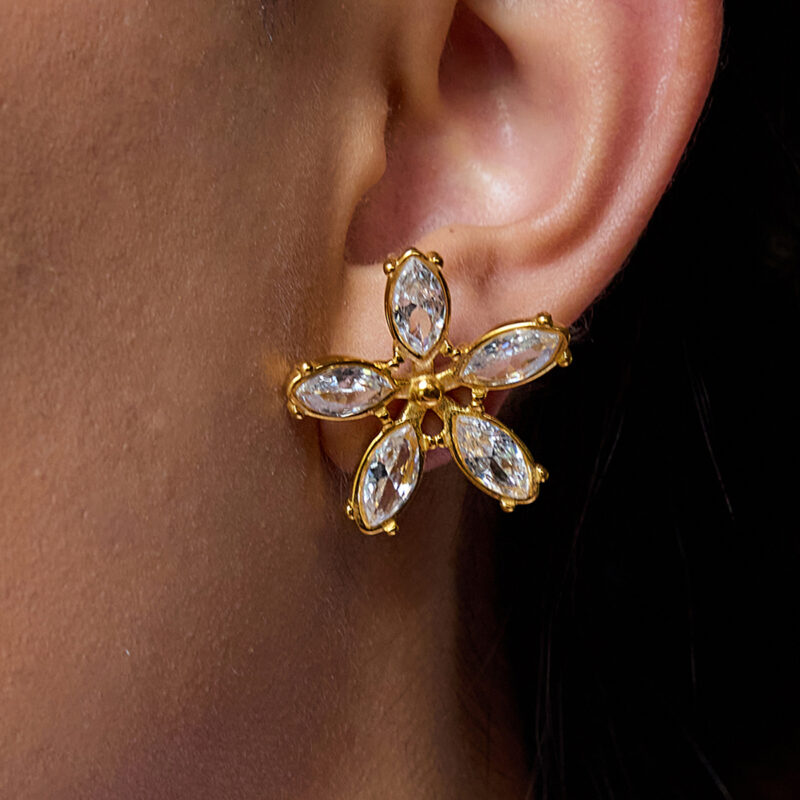 Romantic Gold White Zirconia Flower Earrings - Image 3
