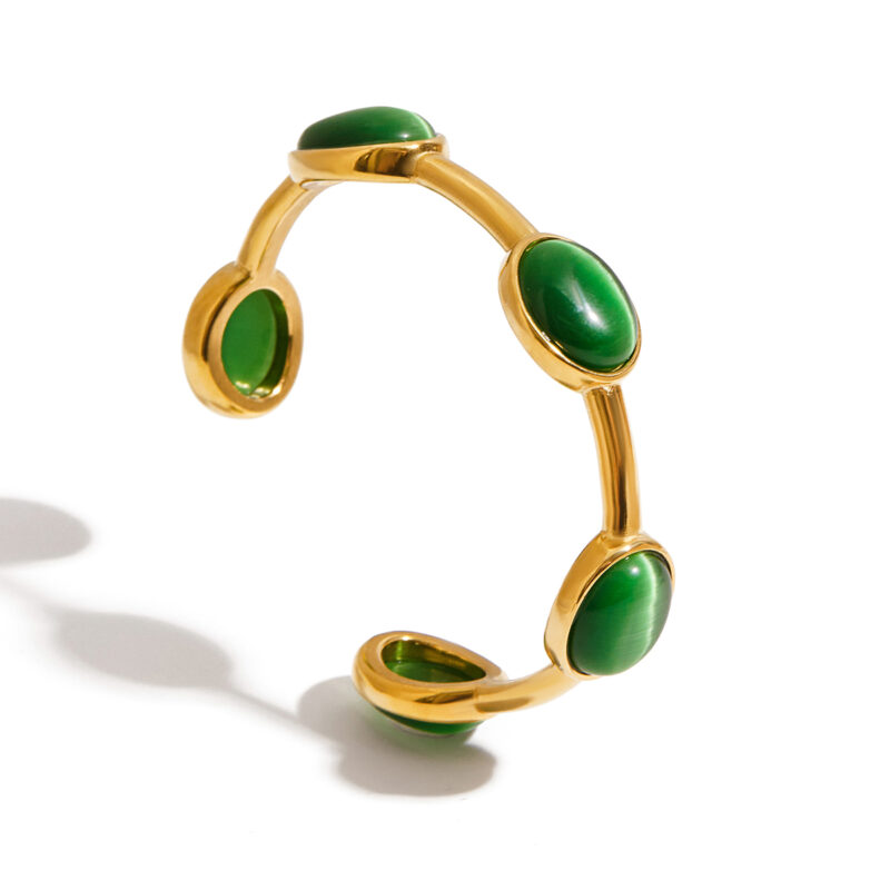 18K Gold Cuff Bracelet with Green Oval Gemstone