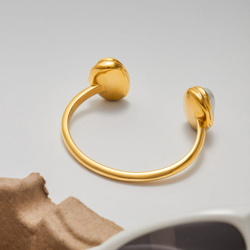 Irregular Resin Pearl Open Cuff Bracelet - Image 5