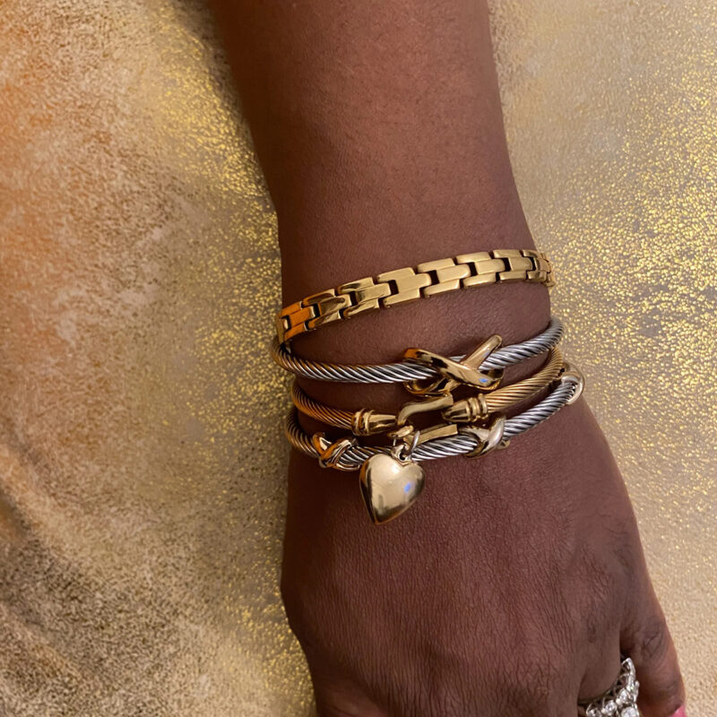 Two Tone Heart Pendant Hook Bracelet - Image 4