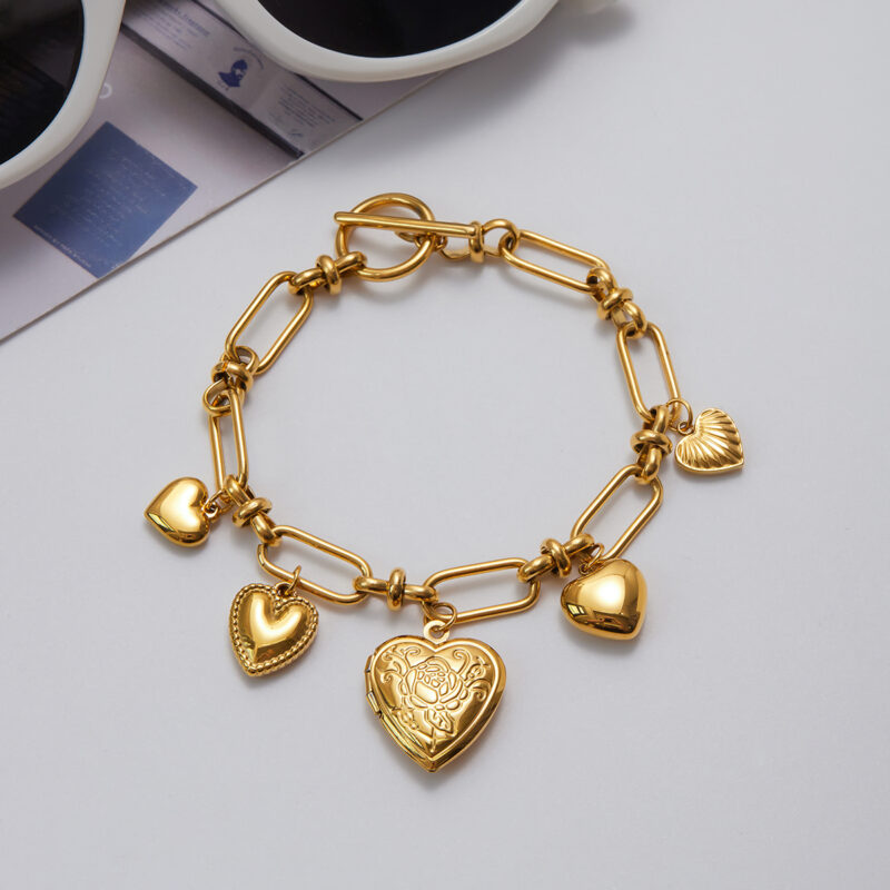 Romantic Gold Heart Pendant OT Clasp Bracelet - Image 3