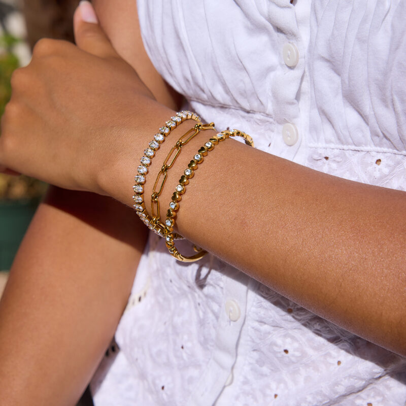 Classic Gold Paperclip Small Loop Bracelet - Image 2