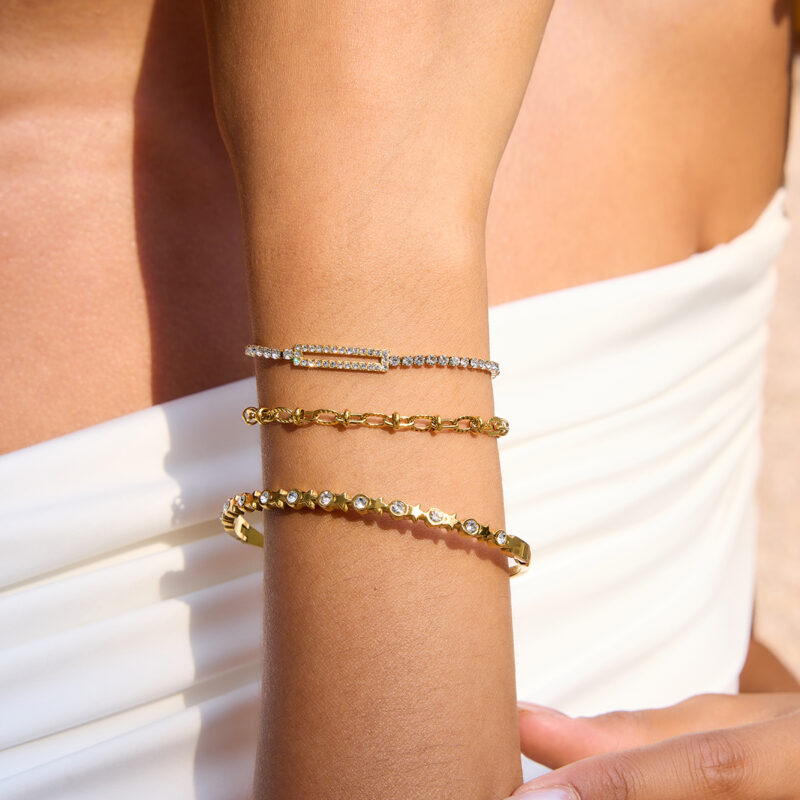 Classic Gold Hammered Handmade Chain Bracelet - Image 3