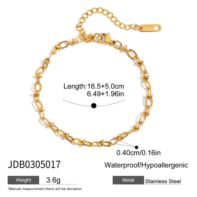 Classic Gold Hammered Handmade Chain Bracelet - Image 5
