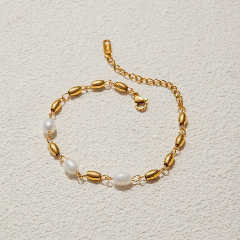 Freshwater Pearl Bracelet Gold Stainless Steel - Image 3