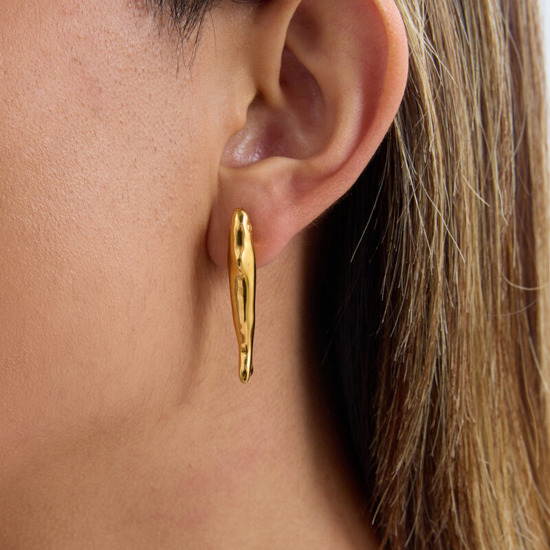 Minimalist Gold Tone Hammered Large Fish Earrings - Image 2