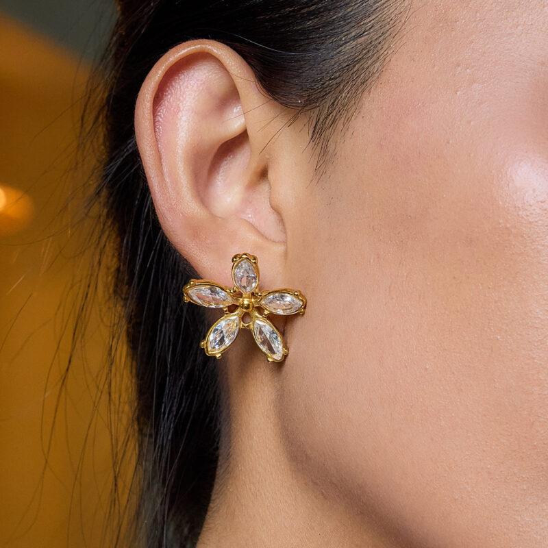 Romantic Gold White Zirconia Flower Earrings - Image 2