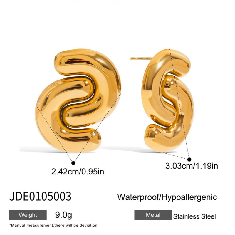 Minimalist Gold Polished Double C Earrings Pair - Image 5