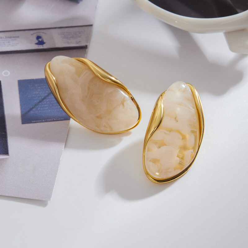Vintage Coffee Resin Stainless Steel Stud Earrings - Image 4