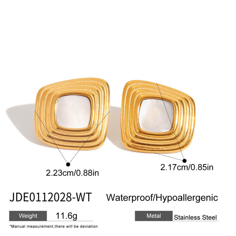 Vintage Gold Natural Shell Ribbed Geometric Earrings - Image 4