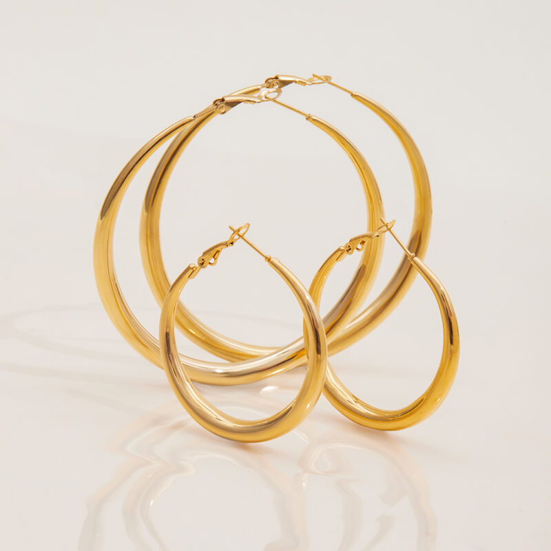 14K Gold Hollow Polished Hoop Earrings - Image 4
