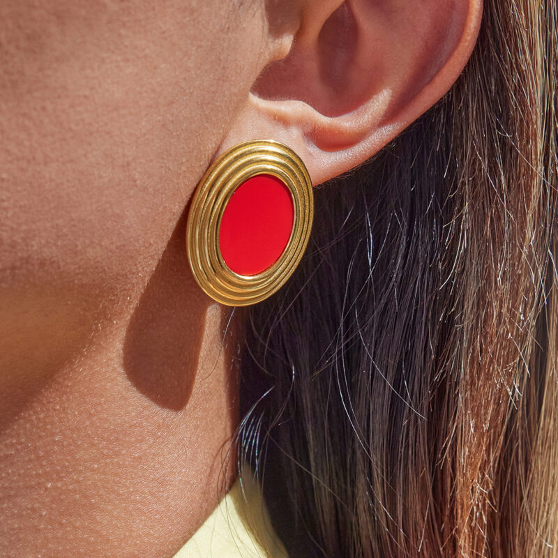 Oval Red Shell Textured Earrings Gold Steel - Image 2