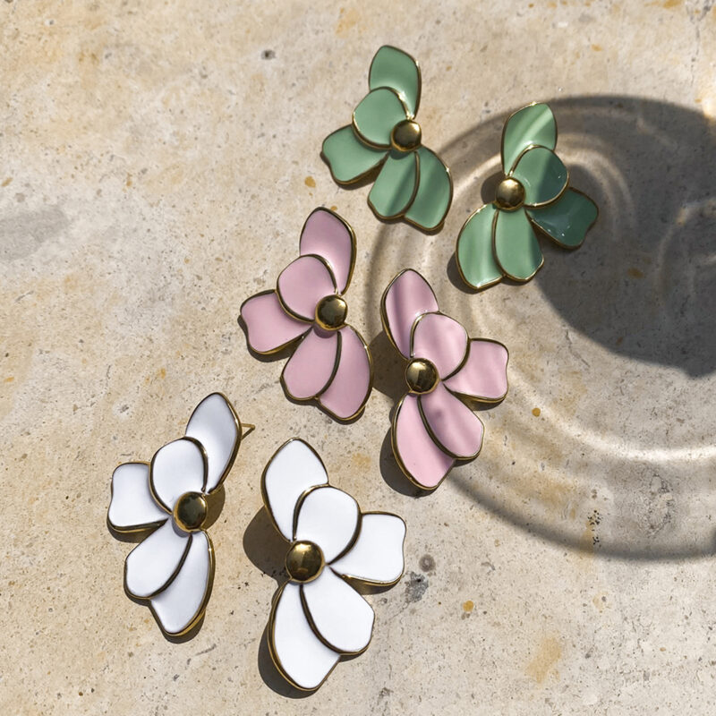 White Enamel Flower Earrings Gold Finish - Image 5