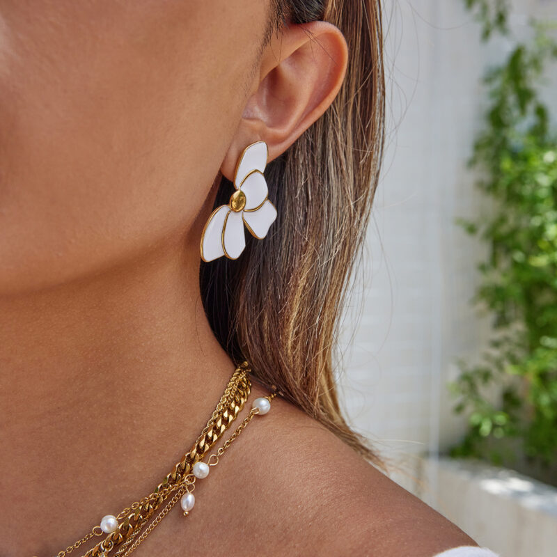 White Enamel Flower Earrings Gold Finish - Image 3