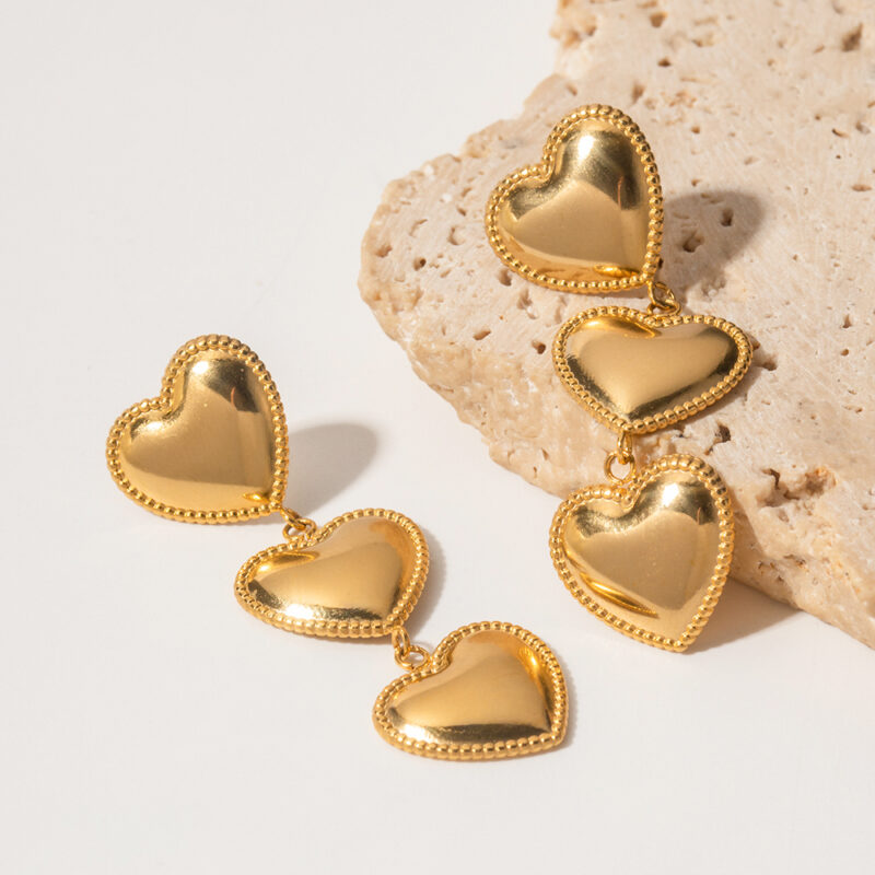 Triple-Edge Heart Tassel Earrings 18K Gold - Image 4