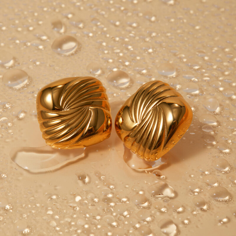 Square Spiral Pattern Earrings 18K Gold Steel - Image 5