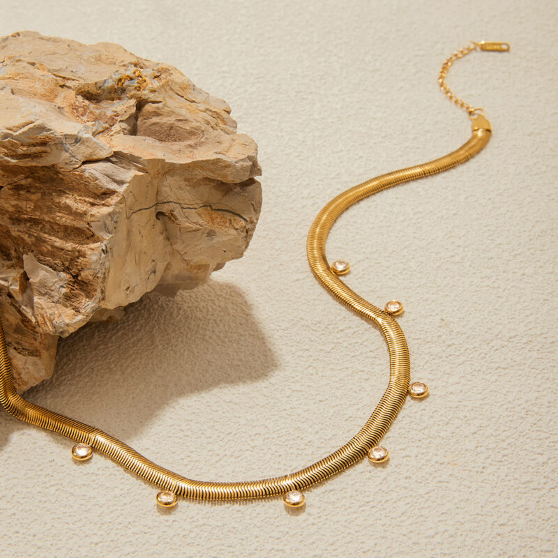 White Zircon Pendant Snake Chain Necklace - Image 4