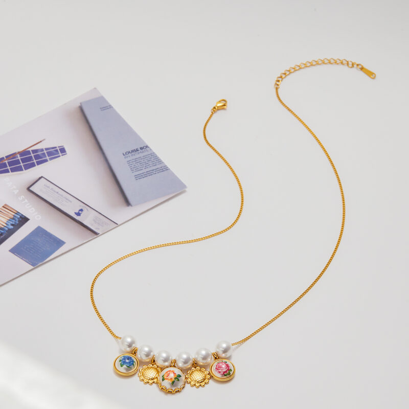 Gold Stainless Steel Imitation Pearl Sunflower Necklace - Image 3