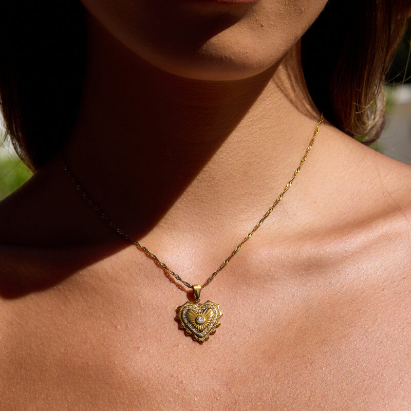 White Diamond Heart Pendant Necklace - Image 2