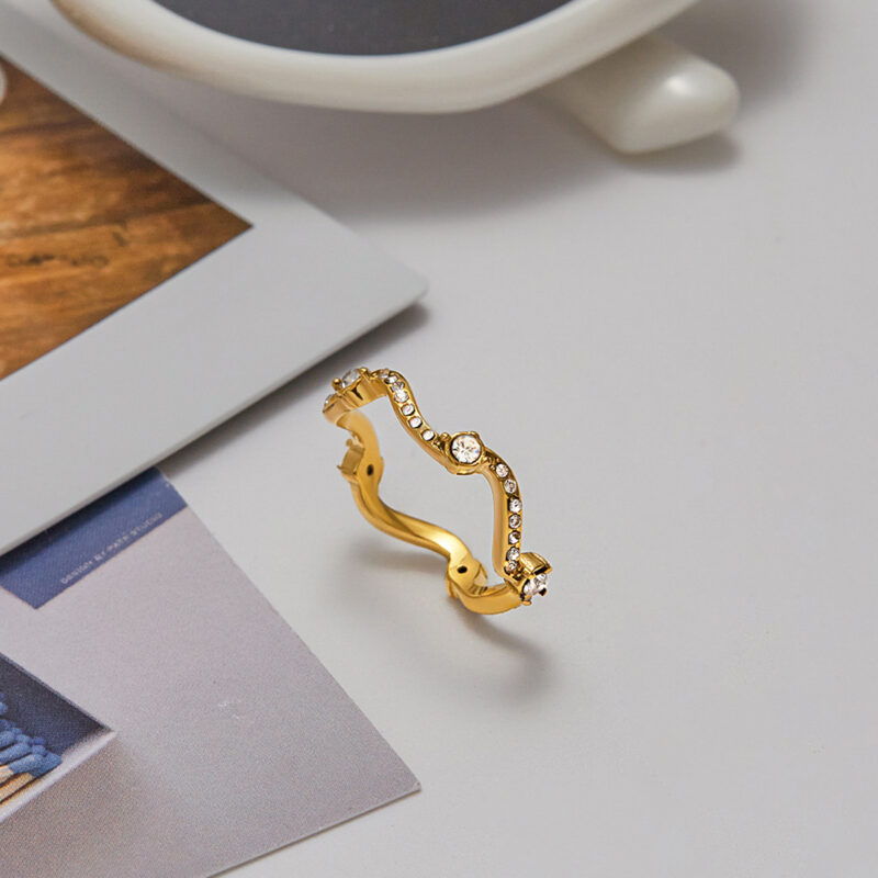 White Diamond Wave Ring - Image 4