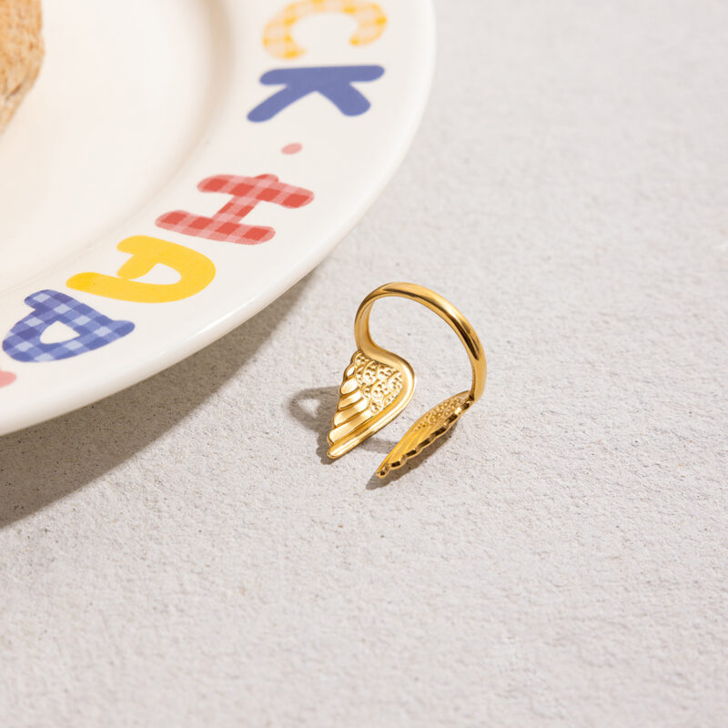Adjustable Angel Wing Ring in 18K Gold - Image 5