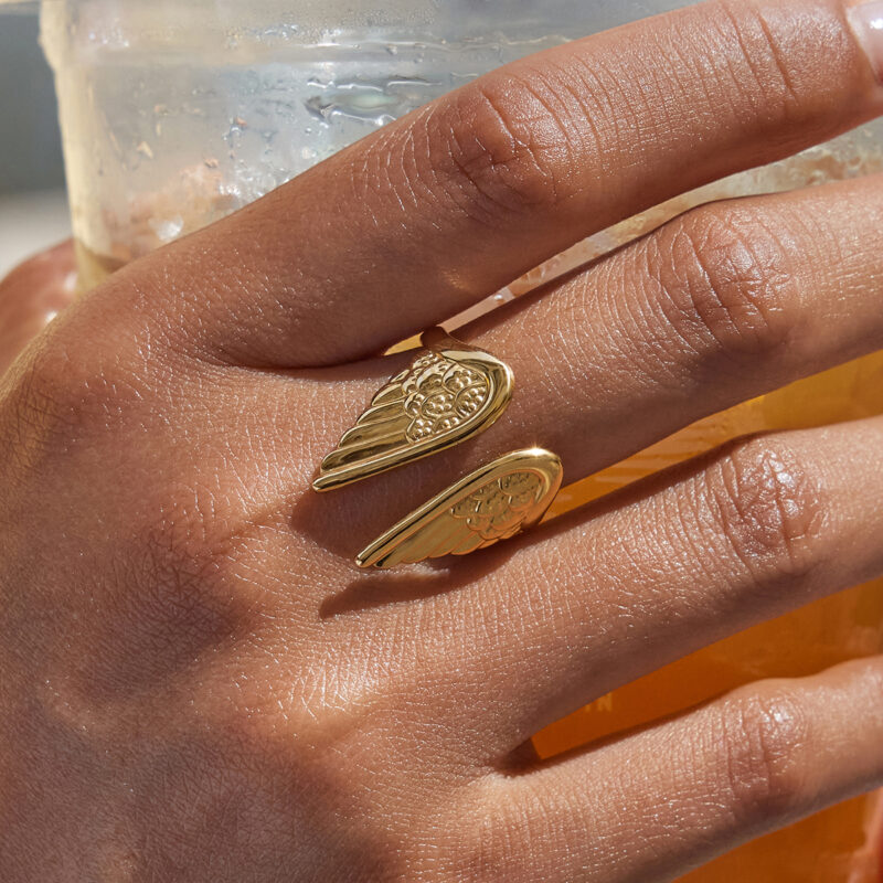 Adjustable Angel Wing Ring in 18K Gold - Image 2
