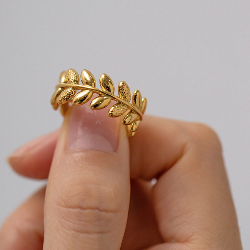 Olive Branch Leaf Open Ring in 18K Gold - Image 3
