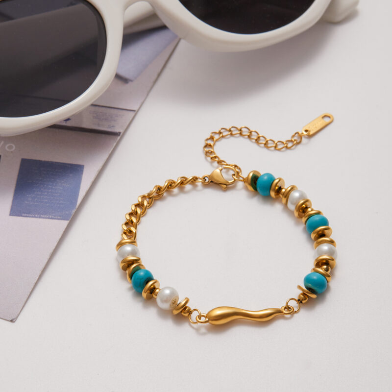 Teardrop Turquoise and Glass Pearl Bracelet - Image 4